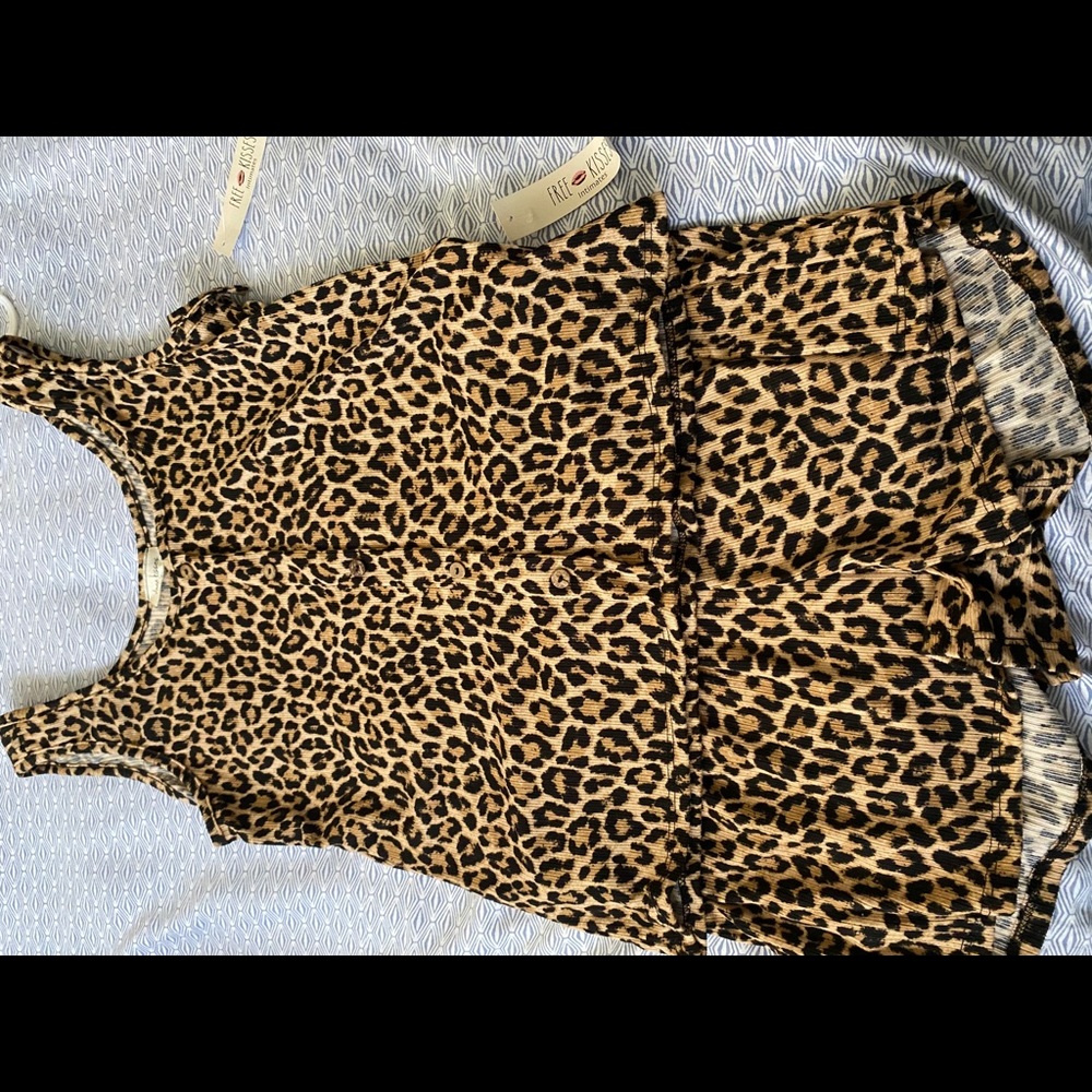NWT cheetah pj/lounge set